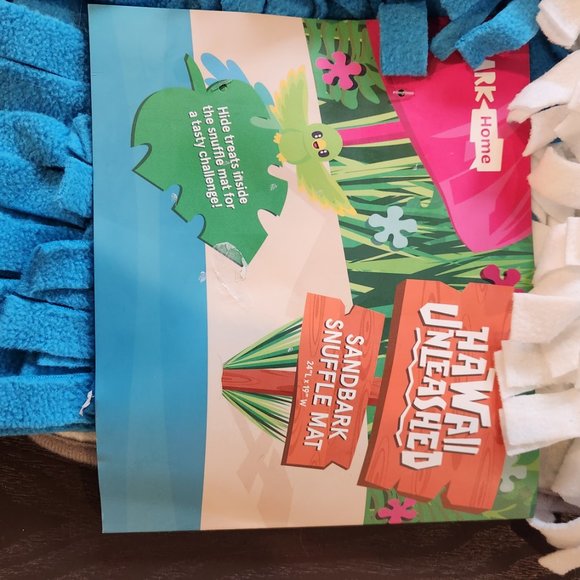 BARK Beachy SandBark Snuffle Mat Dog Toy - Picture 4 of 4